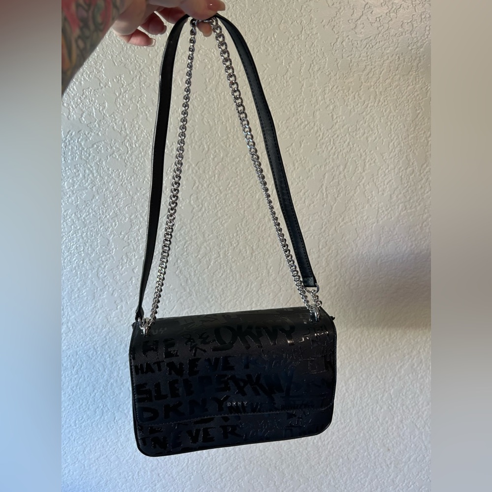 DKNY Sina md shoulder bag